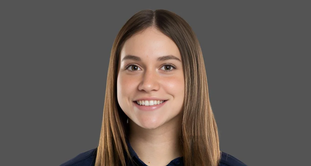 Alyssa Quinones-Mixon, Women's Track and Field at Auburn University Alyssa Quinones-Mixon, Women's Track and Field at Auburn University