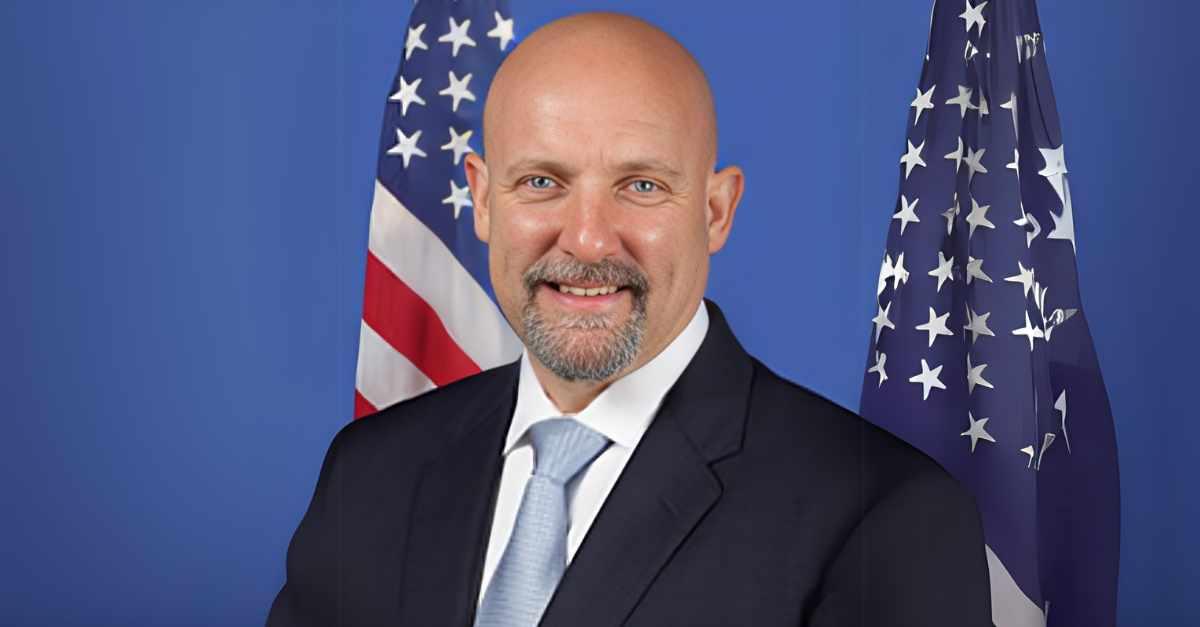 Timothy L. Arel Chief Operating Officer, Air Traffic Organization Timothy L. Arel Chief Operating Officer, Air Traffic Organization