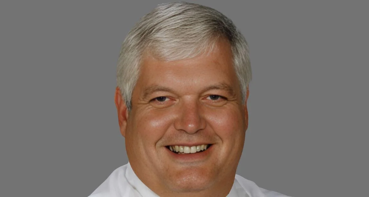 Auburn mourns passing of veteran sportswriter Phillip Marshall