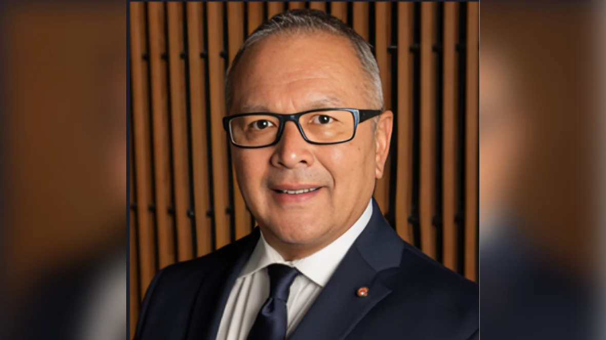 Richard Mendoza P.E. Director