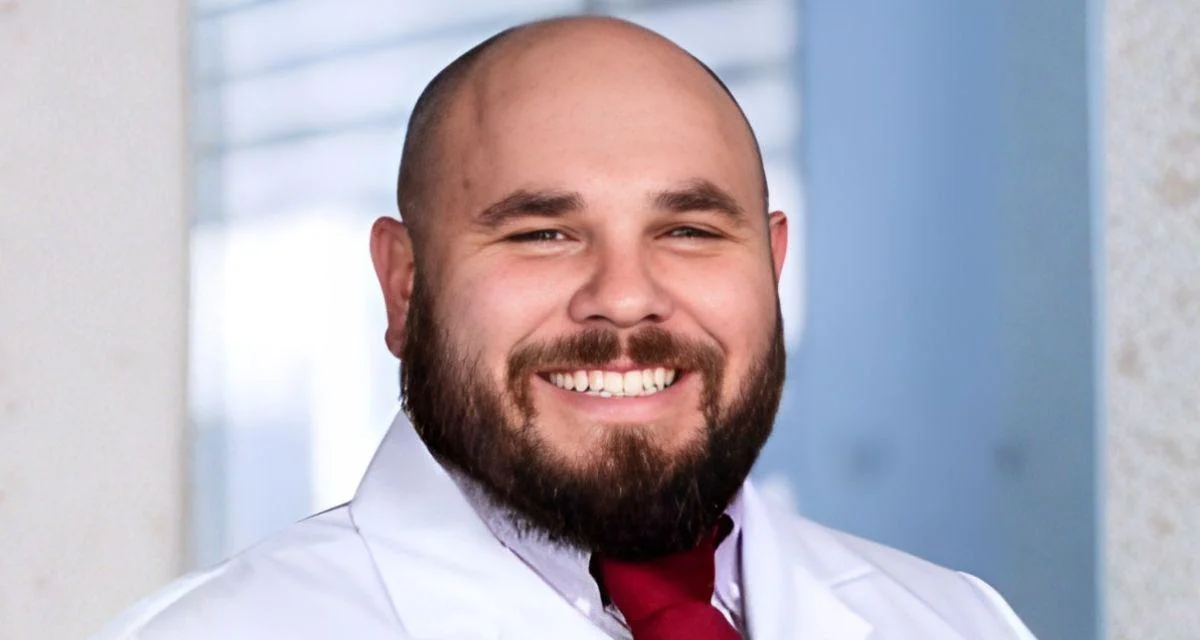 Larry Balle, Orthopedic sports medicine specialist at Houston Methodist