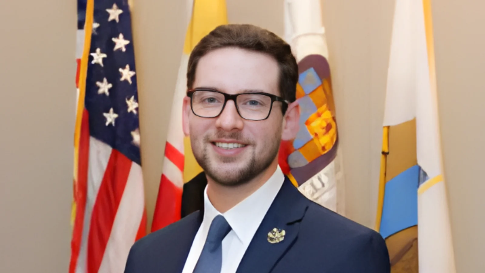 Michael Estève, Mayor