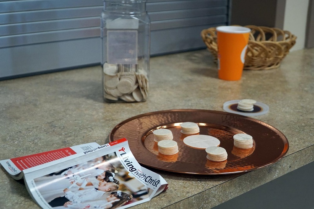 Racing to Mass? Catholics at Churchill Downs’ chapel know that feeling