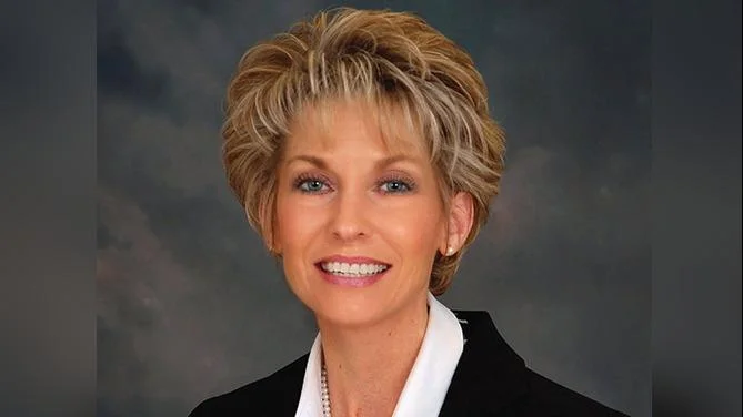 Robin H. Hodgin, RN, MHA, NE-BC  Senior VP, Patient Care Services & CNO - Northern Regional Hospital
