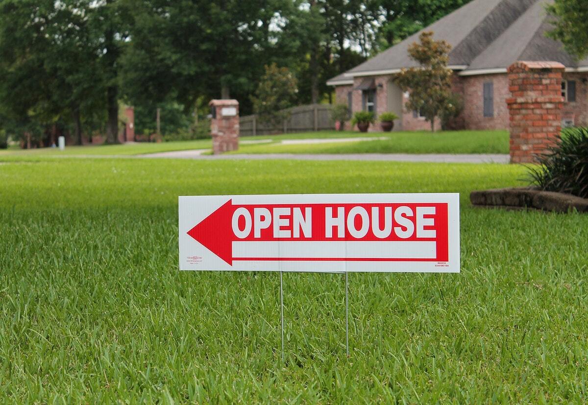 BUSINESS OPEN HOUSE: BEACON & BLUE’S: January 2023
