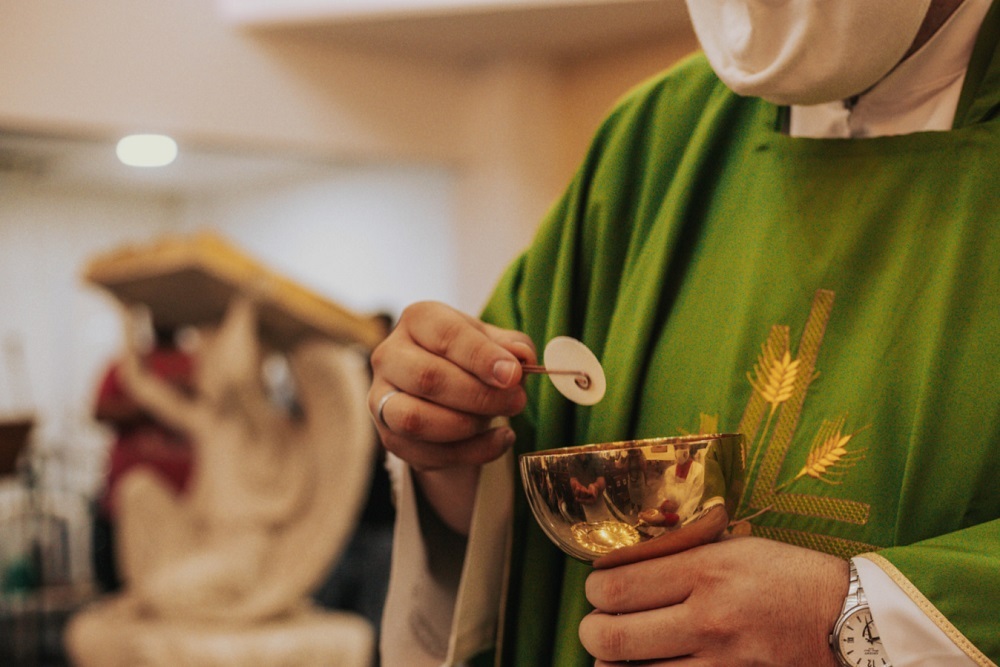 CATHEFRAL BASILICA OF THE SACRED HEART: Mass Intentions for the Week of February 6 CATHEFRAL BASILICA OF THE SACRED HEART: Mass Intentions for the Week of February 6