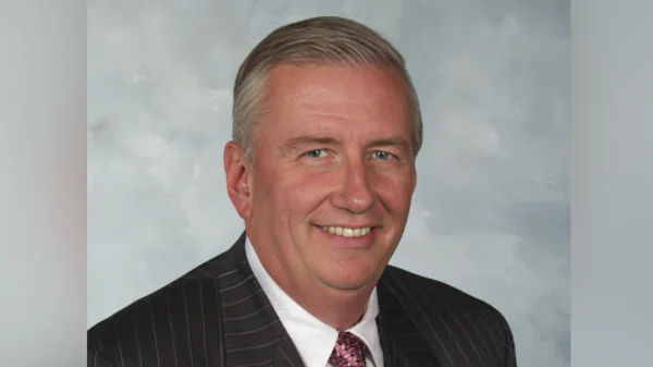 Chairman/CEO, Frank Schoeneman Chairman/CEO, Frank Schoeneman