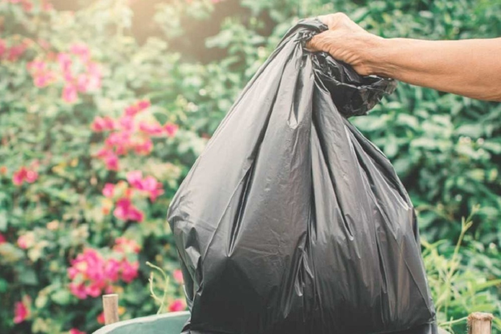 Holiday Trash Collection