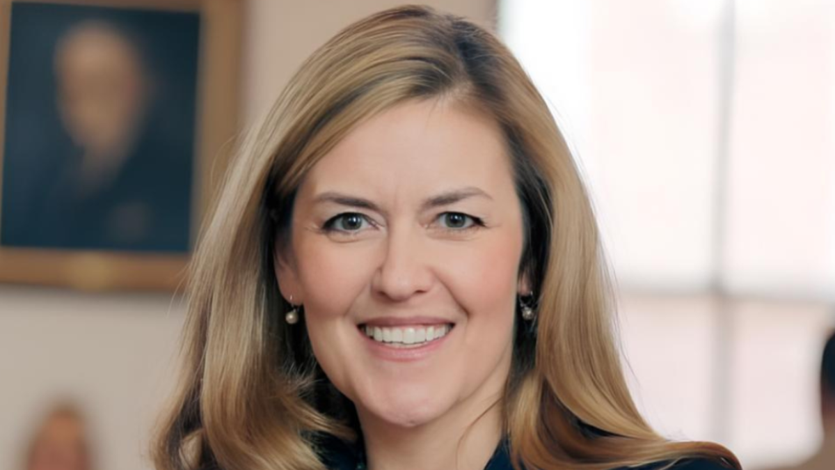 U.S. Rep. Wexton votes to make it easier for illegal aliens to vote in federal elections
