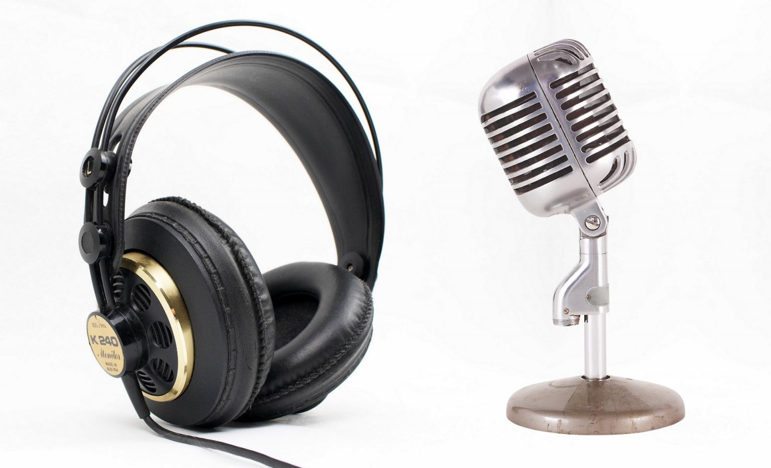 Student Spotlight: Student Commentators Bringing a Spark to the Broadcast Table