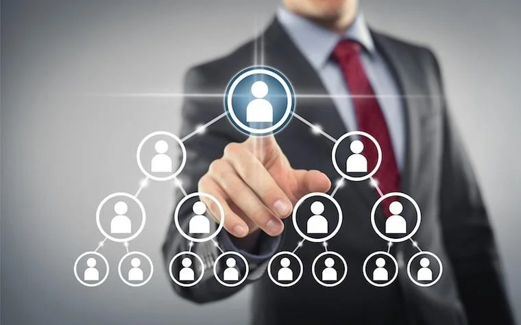 Who made the largest political contributions during week ending Oct. 30?