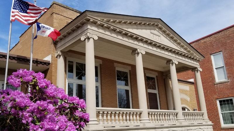 Pella City Council hears presentation on architectural goals for city
