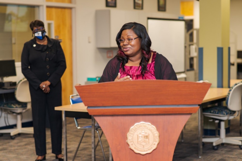 ST. PETERSBURG COLLEGE: Whittakers Honored for Endowment