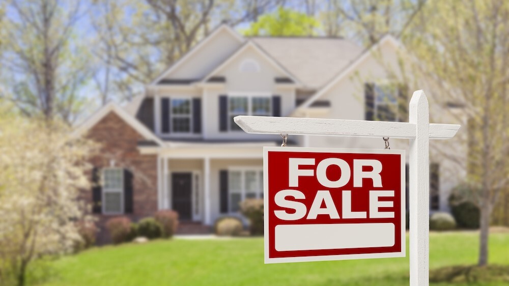 Heather Brooks works for Giving Tree Realty, which serves Guilford County.