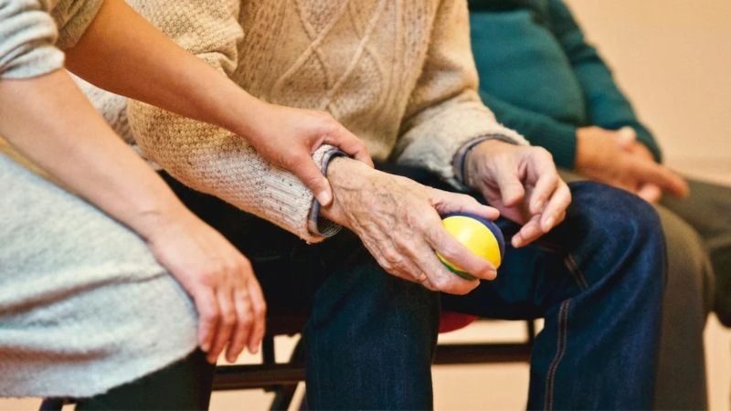 Maquoketa Area Chamber of Commerce hosts Caregiver Support Group on Apr 12 Maquoketa Area Chamber of Commerce hosts Caregiver Support Group on Apr 12