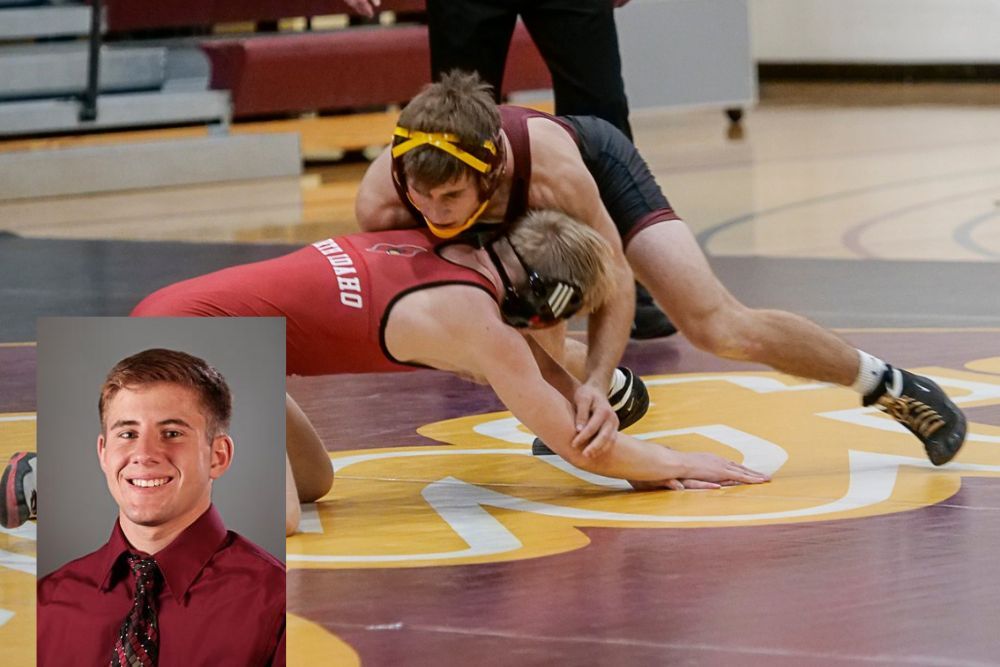 Lights Wrestling Push Seven Athletes into Day 2 at the CCC Tournament