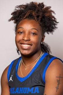 Oklahoma City University Stars comes back for 73-71 win vs. Mid-America Christian