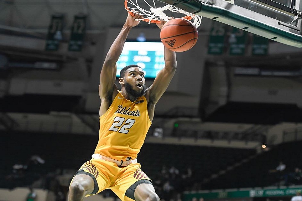 Wildcats Down Bulldogs in Return to Daytona Beach