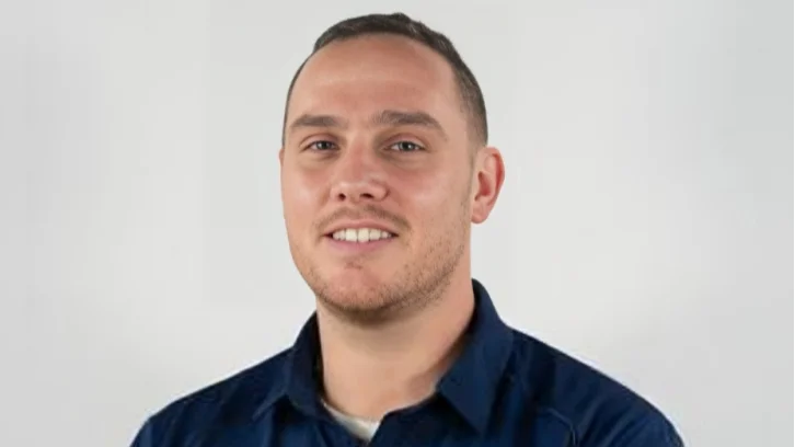 Carolina University volleyball splits matches with win over Averett, loss to Roanoke Carolina University volleyball splits matches with win over Averett, loss to Roanoke