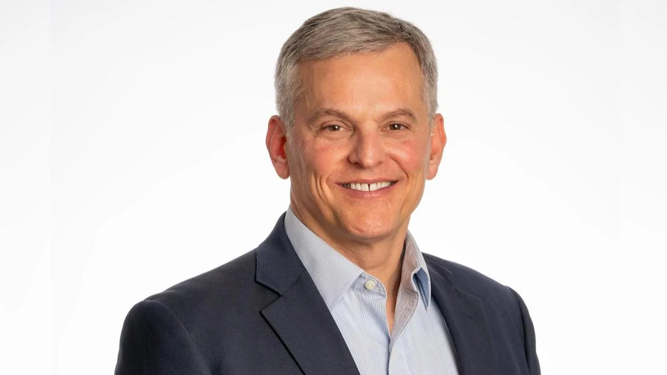 Governor Stein visits Coca-Cola facility to support apprenticeship program