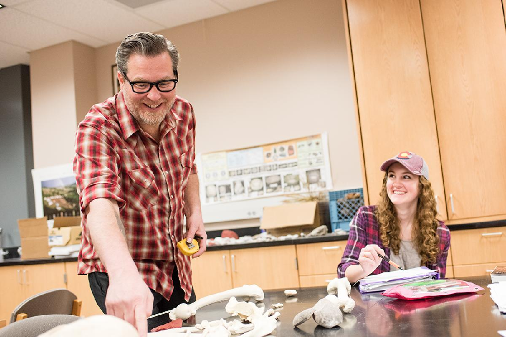 Radio Shipwrecked Airs its 300th Show