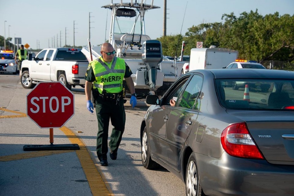 Traffic into the Islamorada Village of Islands is now restricted due to Covid-19. - 