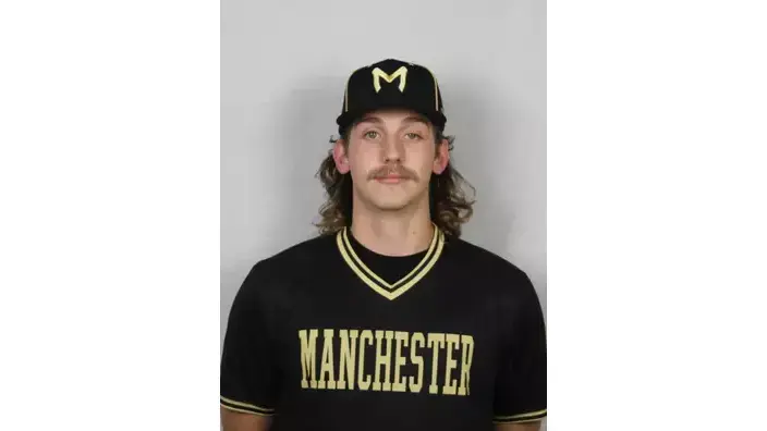 Norwell High School standout Rocco Hanes’ collegiate team wins game in the NCAA Division III Baseball Championship on Saturday, May 17