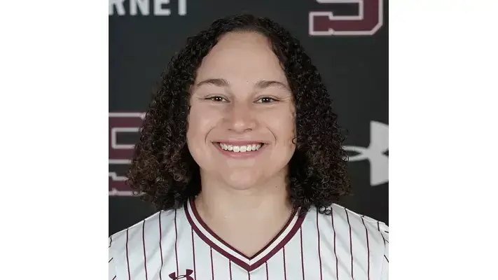 Greenwich High School standout Olivia McClammy’s collegiate team wins game in the NCAA Division III Softball Championship on Thursday, May 15