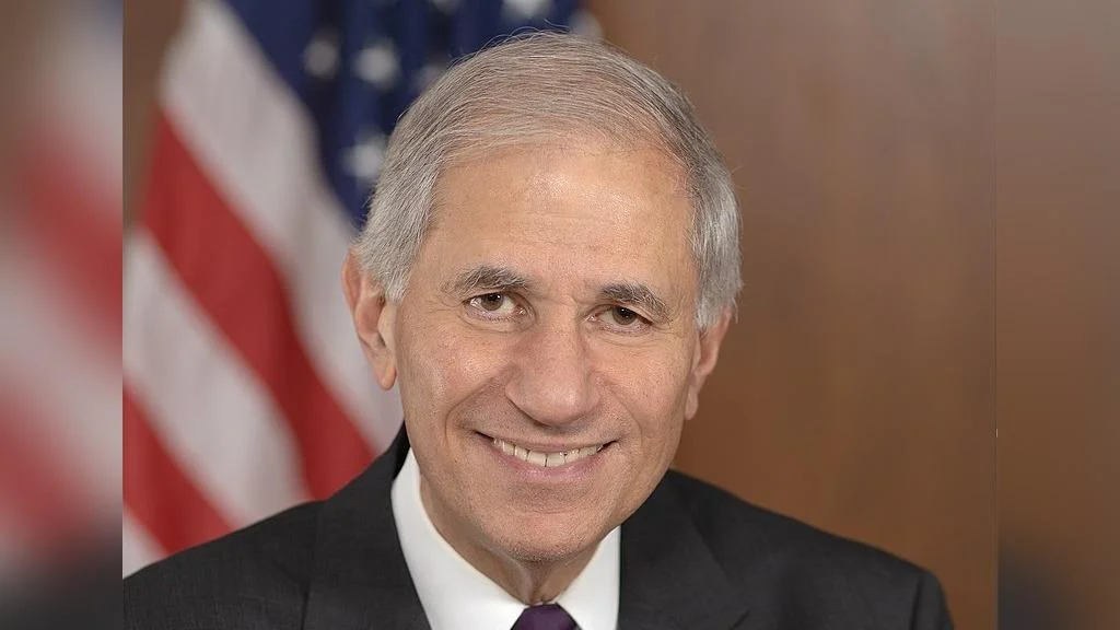 Martin J. Gruenberg, Board of directors chairman at FDIC Martin J. Gruenberg, Board of directors chairman at FDIC