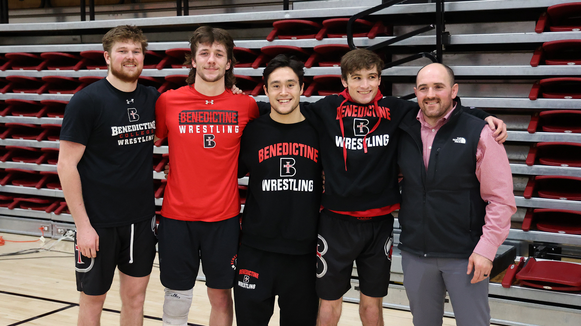 Wrestling splits pair of Heart duals on Senior Night Wrestling splits pair of Heart duals on Senior Night
