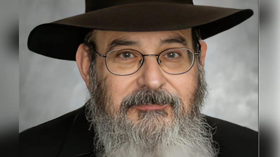 Rabbi Menachem Davidowitz, Rosh HaYeshiva - Jeffrey C. Bauer, D.B.A. Dean, UC-Clermont College Rabbi Menachem Davidowitz, Rosh HaYeshiva - Jeffrey C. Bauer, D.B.A. Dean, UC-Clermont College