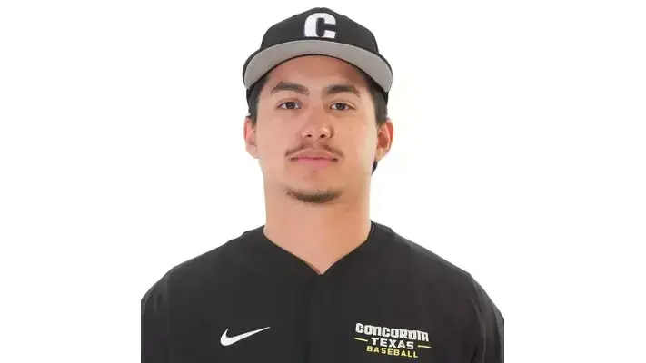 Weiss High School standout Robert Villarreal’s collegiate team loses game in the NCAA Division III Baseball Championship on Sunday, May 18