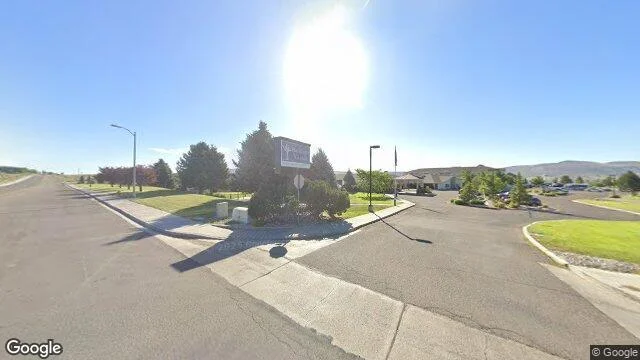 CMS rates Highland Manor of Elko Rehabilitation, LLC at 3 stars in Elko, Nevada for Q1