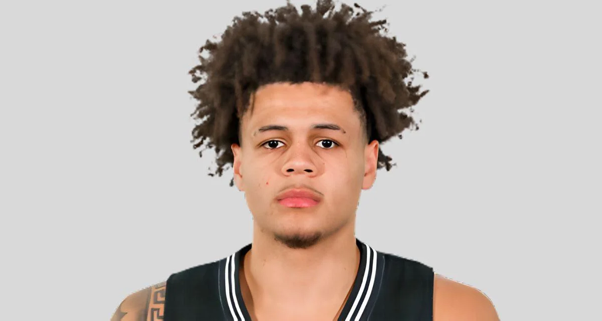 Stevie Elam, Milwaukee Panthers Guard